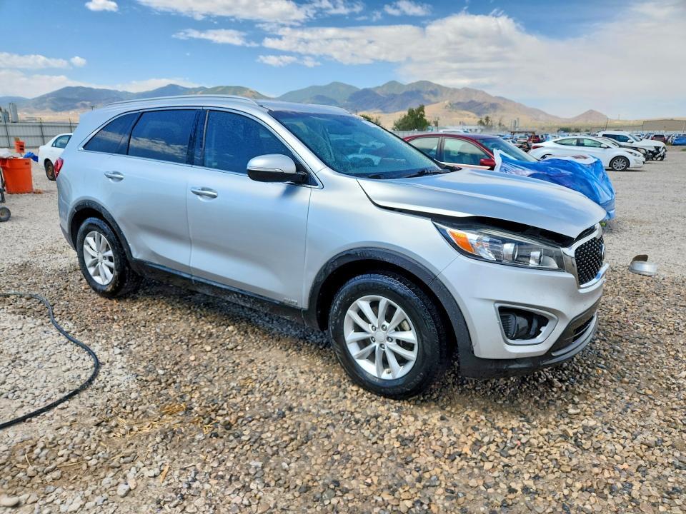 2018 KIA SORENTO LX — Фото 4 из 13
