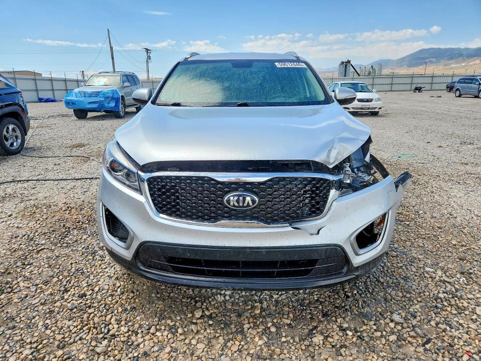 2018 KIA SORENTO LX — Фото 5 из 13