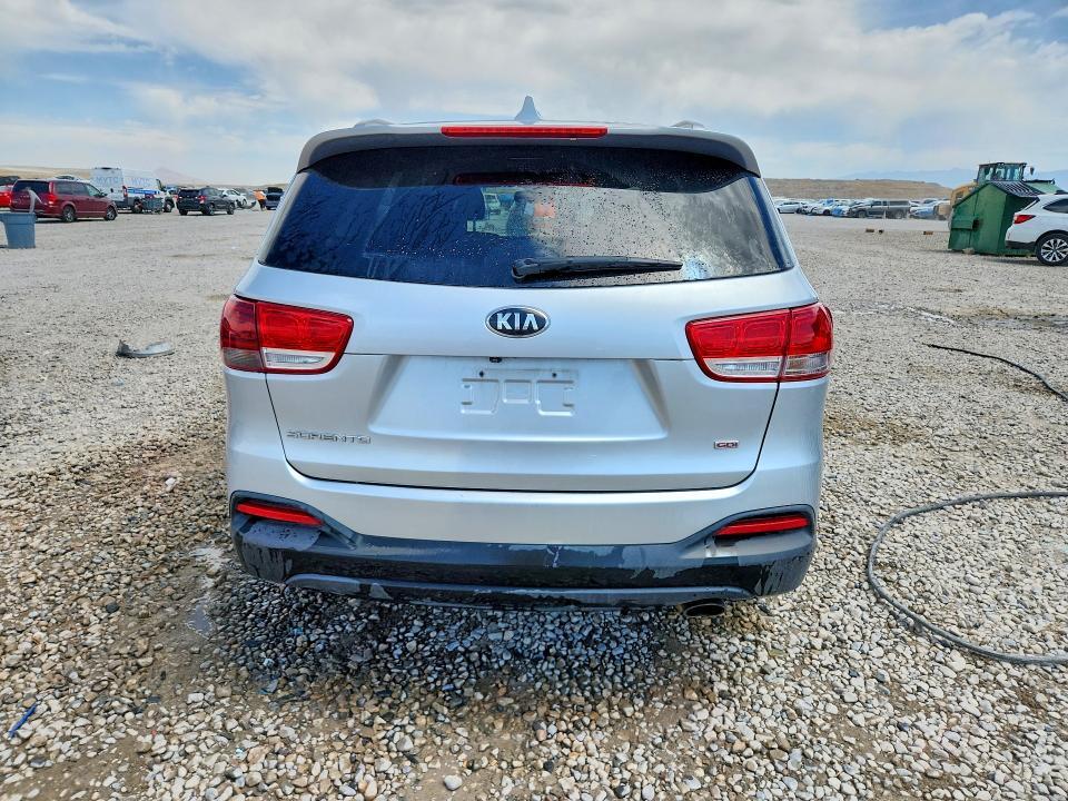 2018 KIA SORENTO LX — Фото 6 из 13