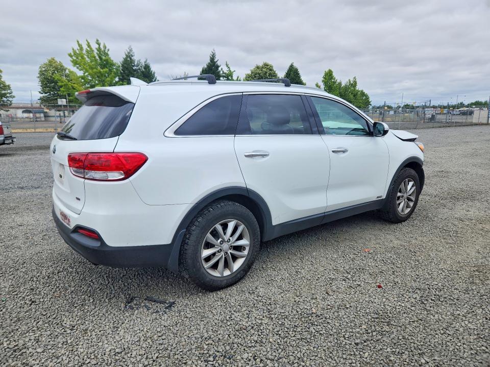 5XYPGDA38JG350188 2018 KIA SORENTO photo no. 3
