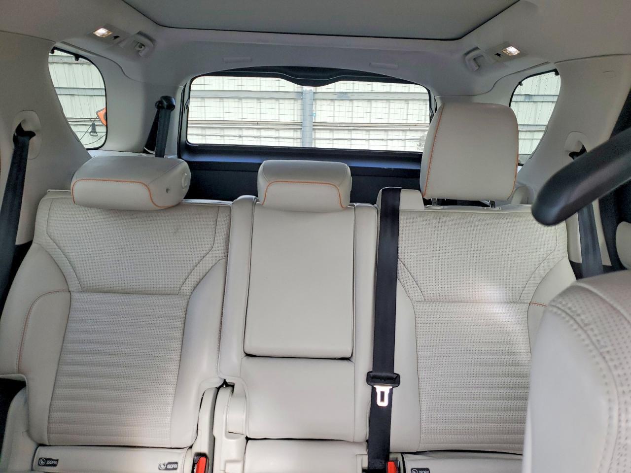 2018 LAND ROVER DISCOVERY HSE LUXURY — Фото 10 из 13