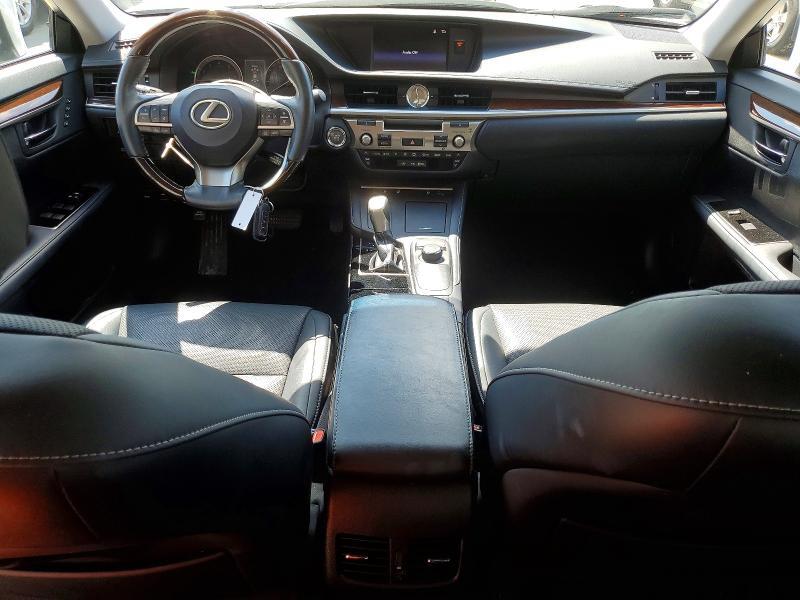 2018 LEXUS ES 350 — Фото 8 из 12