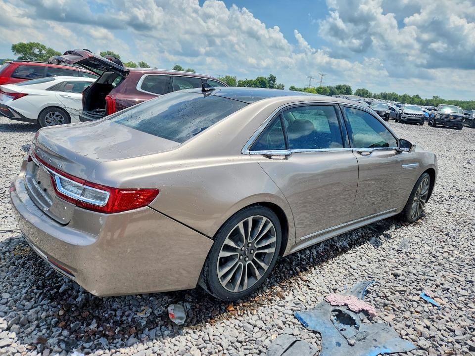 2018 LINCOLN CONTINENTAL SELECT — Фото 3 из 13