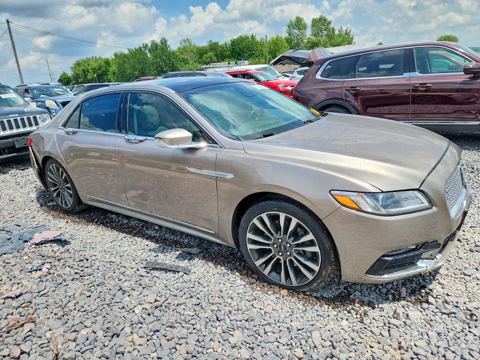 2018 LINCOLN CONTINENTAL SELECT — Фото 4 из 13