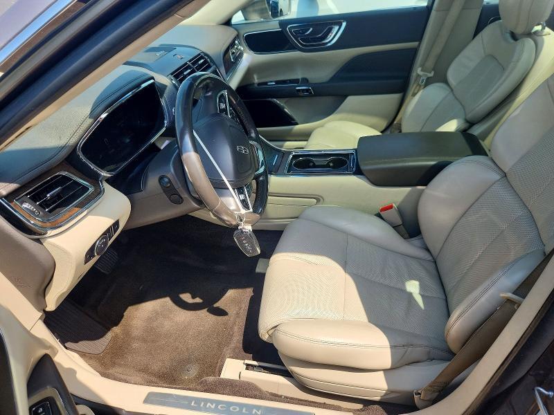 2018 LINCOLN CONTINENTAL SELECT — Фото 7 из 13