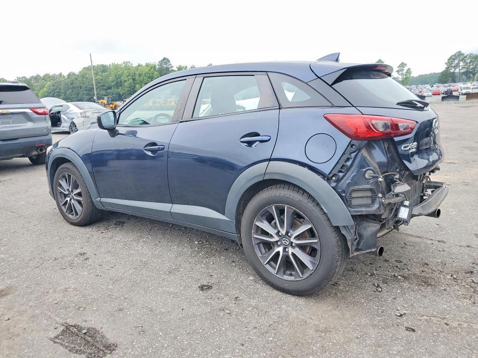 JM1DKFC79J0326887 2018 MAZDA CX-3 photo no. 2