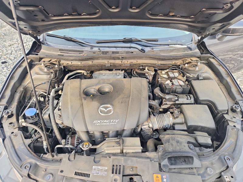2018 MAZDA 3 TOURING — Фото 11 из 13