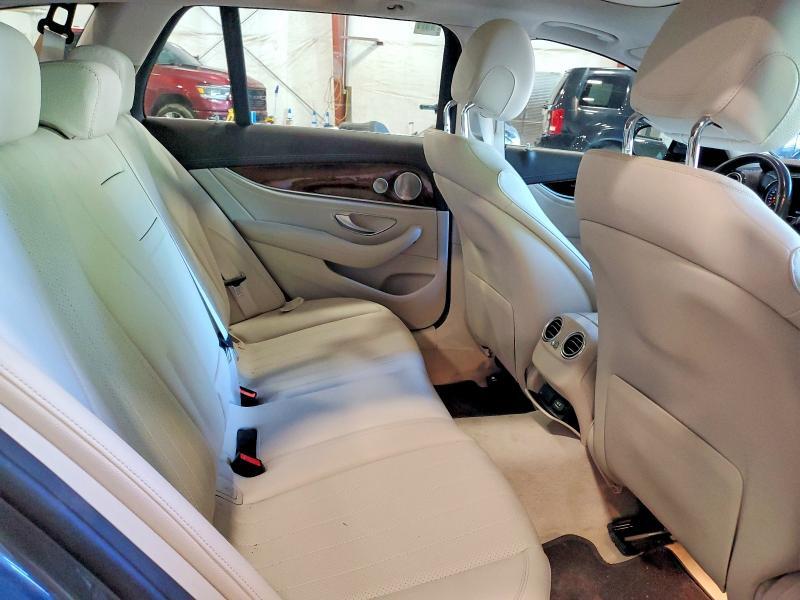 2018 MERCEDES-BENZ E 400 4MATIC — Фото 11 из 14