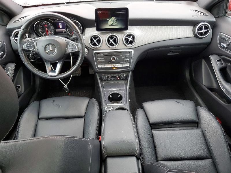 2018 MERCEDES-BENZ GLA 250 4MATIC — Фото 8 из 14