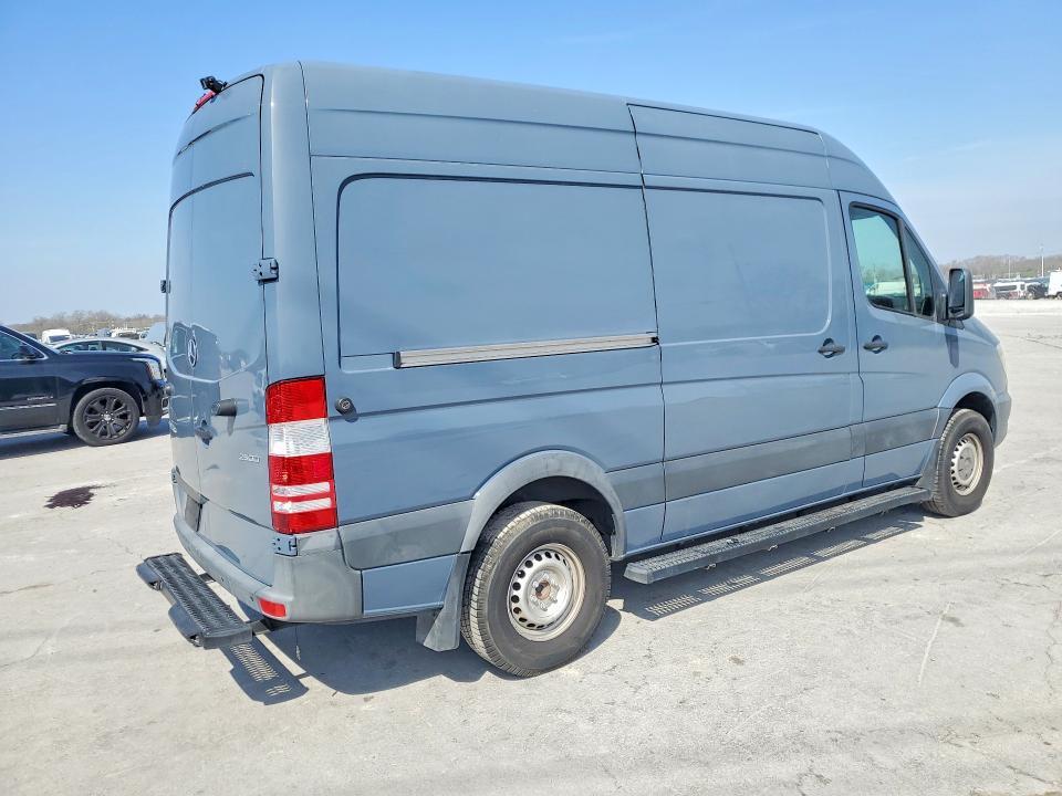 WD3PE7CD2JP641824 2018 MERCEDES-BENZ SPRINTER photo no. 3