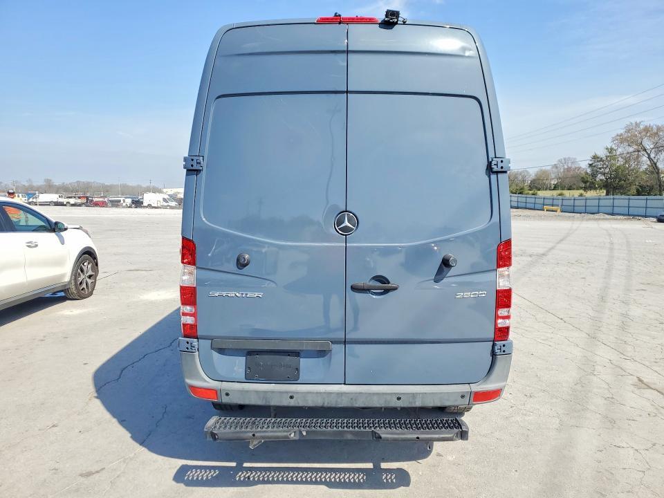 WD3PE7CD2JP641824 2018 MERCEDES-BENZ SPRINTER photo no. 6