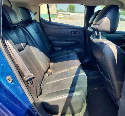 2018 NISSAN LEAF SL — Фото 10 из 12