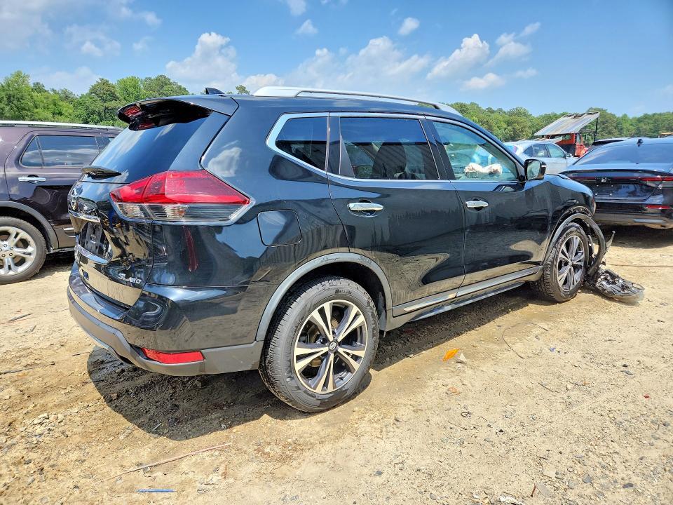 2018 NISSAN ROGUE SL — Фото 3 из 14