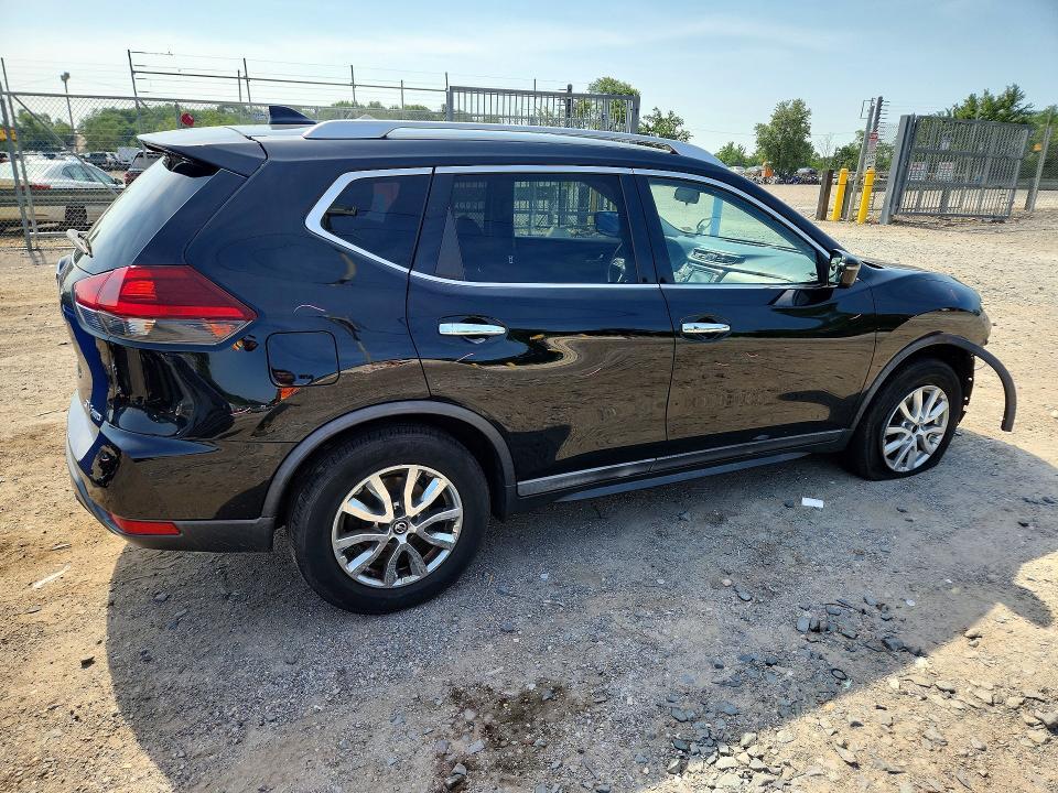 2018 NISSAN ROGUE SV — Фото 3 из 14