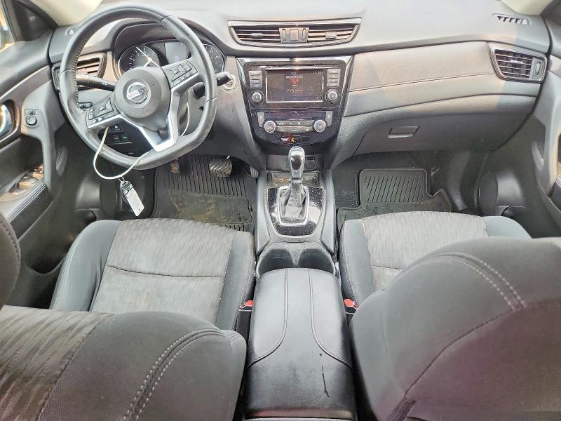 2018 NISSAN ROGUE SV — Фото 8 из 12