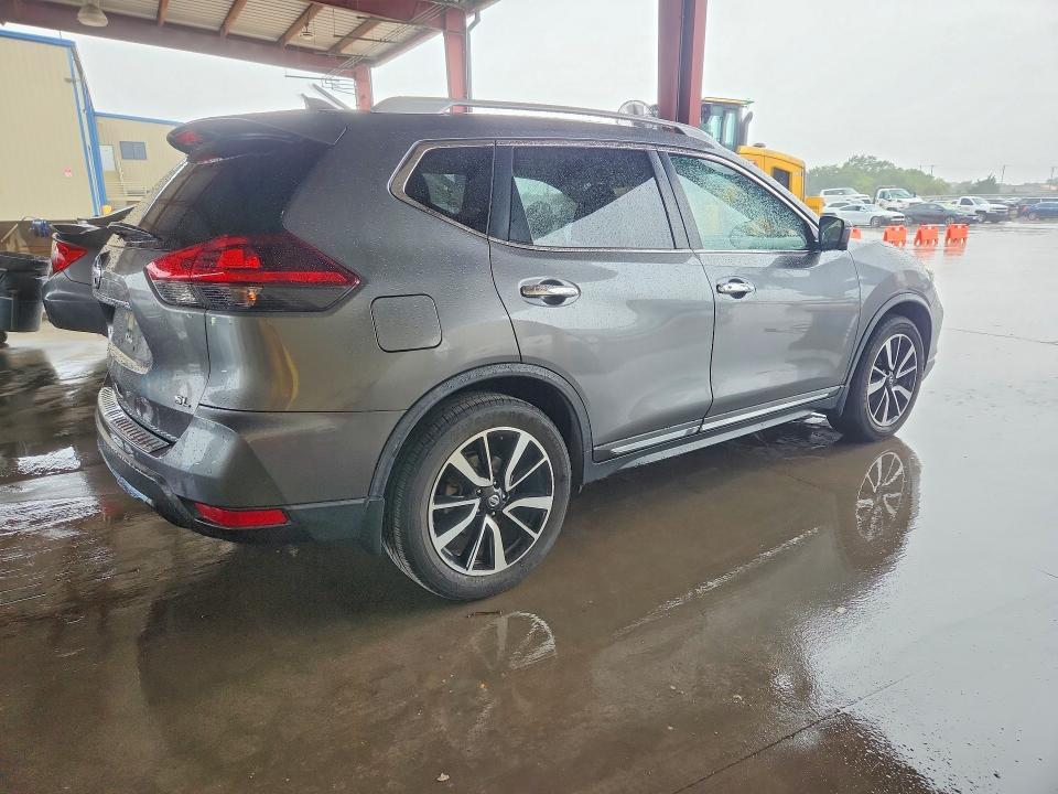 2018 NISSAN ROGUE SL — Фото 3 из 13