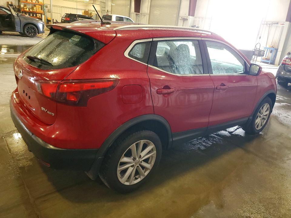 2018 NISSAN ROGUE SPORT SV — Фото 3 из 13