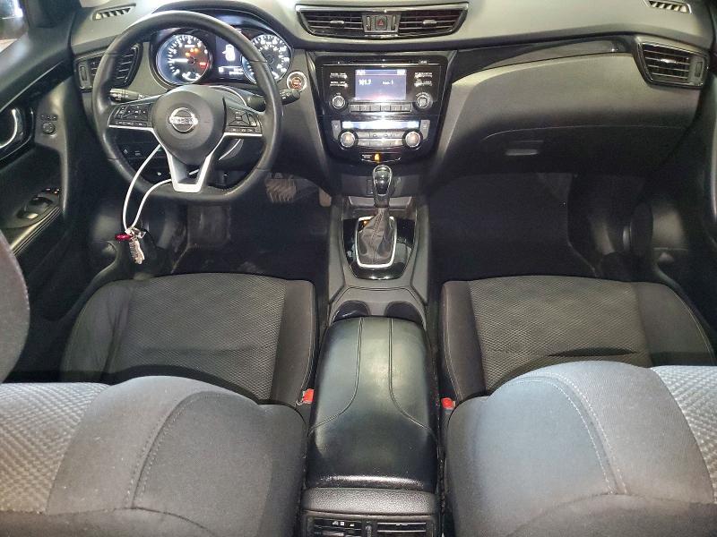 2018 NISSAN ROGUE SPORT SV — Фото 8 из 13