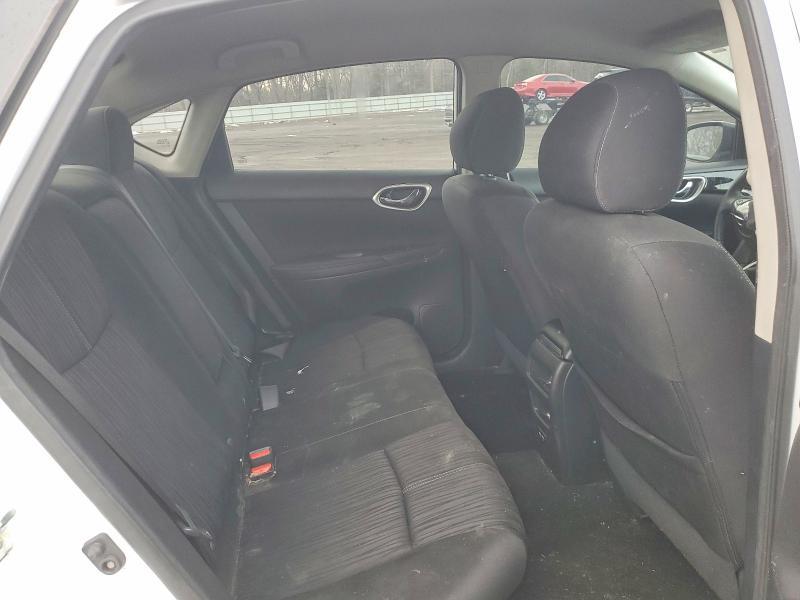 2018 NISSAN SENTRA SV — Фото 10 из 12