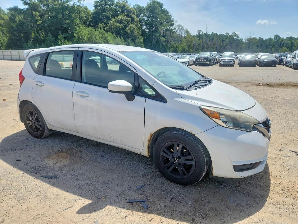 2018 NISSAN VERSA NOTE S — Фото 4 из 12