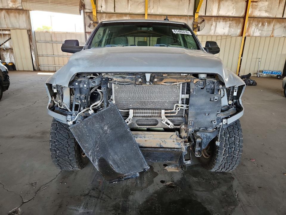 2018 RAM 2500 SLT — Фото 5 из 12