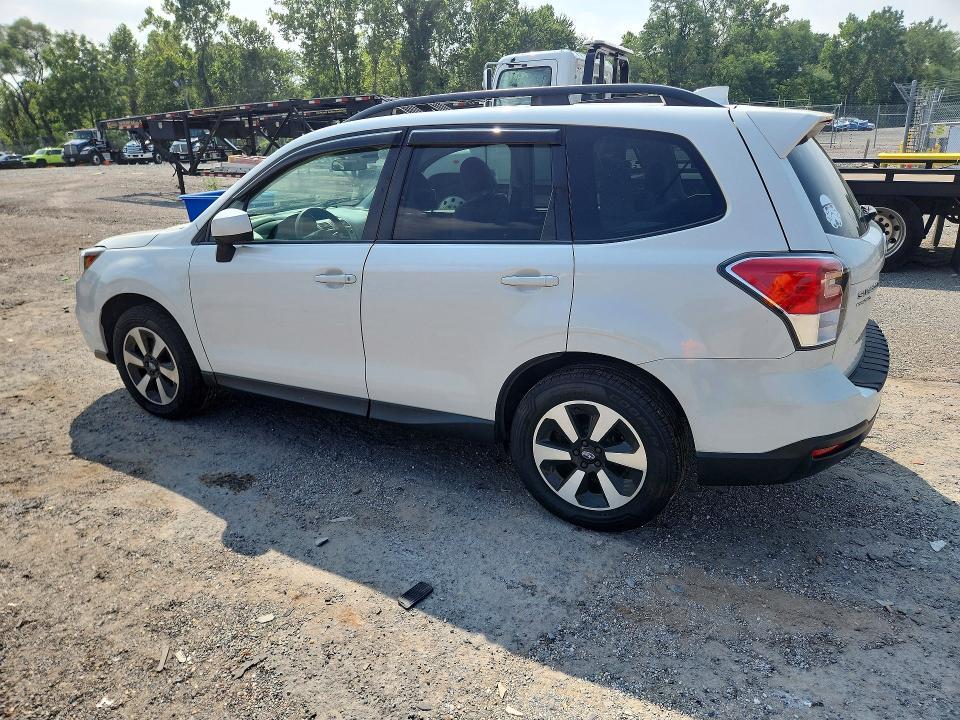 2018 SUBARU FORESTER 2.5I PREMIUM — Фото 2 из 13