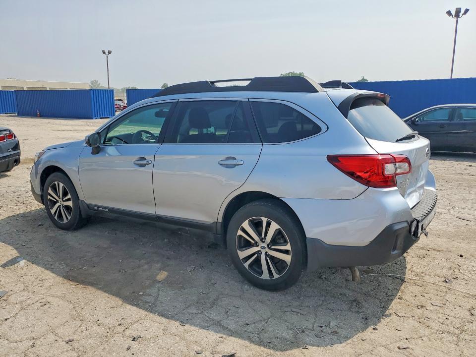 4S4BSAKC4J3396817 2018 SUBARU OUTBACK photo no. 2