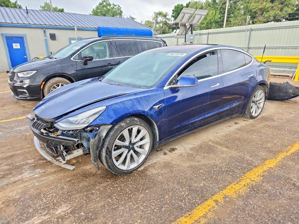 5YJ3E1EB6JF185477 2018 TESLA MODEL 3 photo no. 1