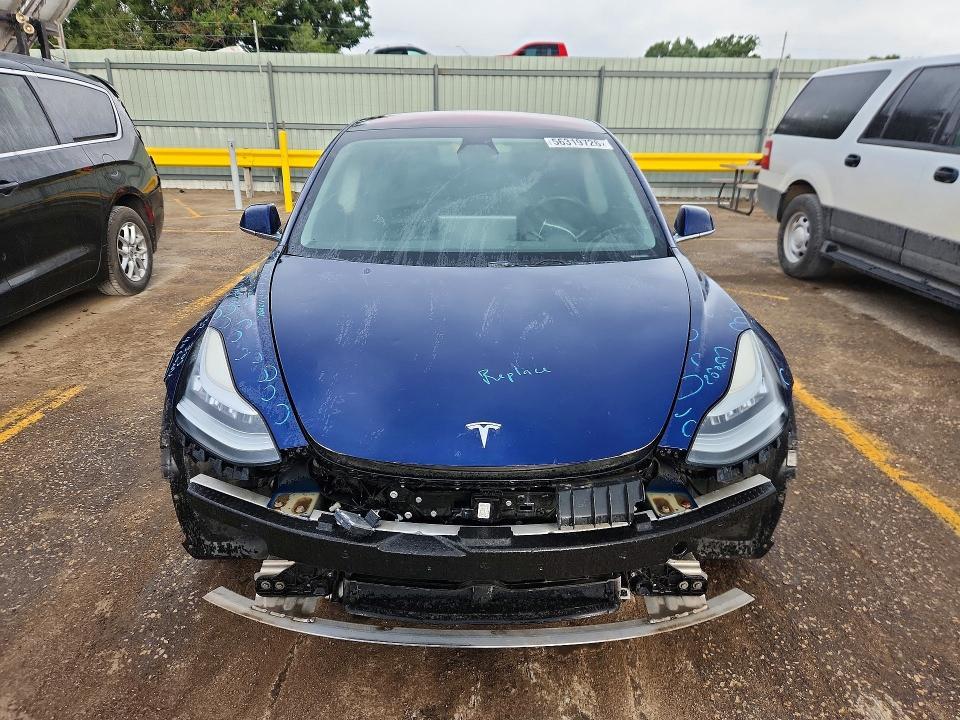 5YJ3E1EB6JF185477 2018 TESLA MODEL 3 photo no. 5