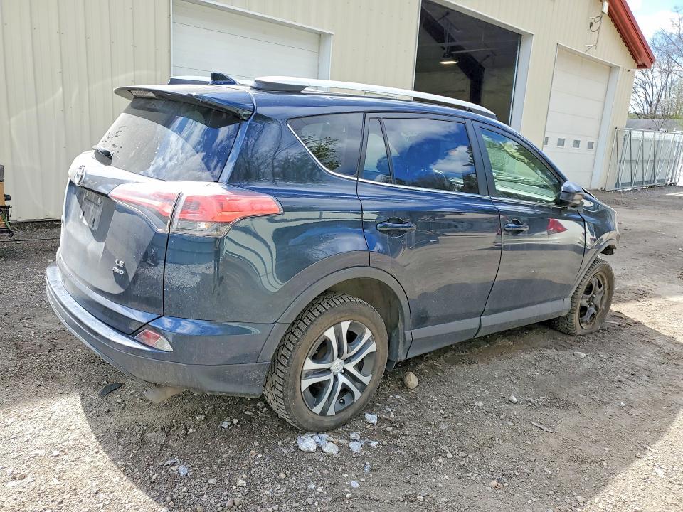 2018 TOYOTA RAV4 LE — Фото 3 из 14
