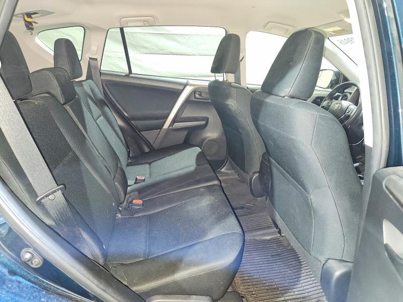 2018 TOYOTA RAV4 LE — Фото 11 из 13
