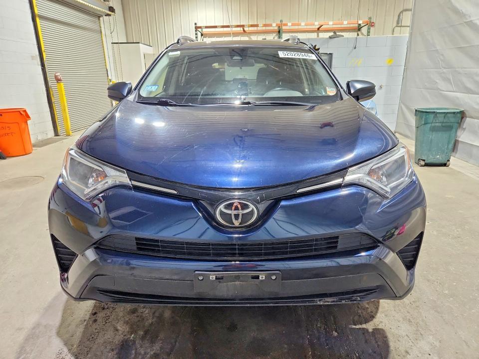 2018 TOYOTA RAV4 LE — Фото 5 из 13