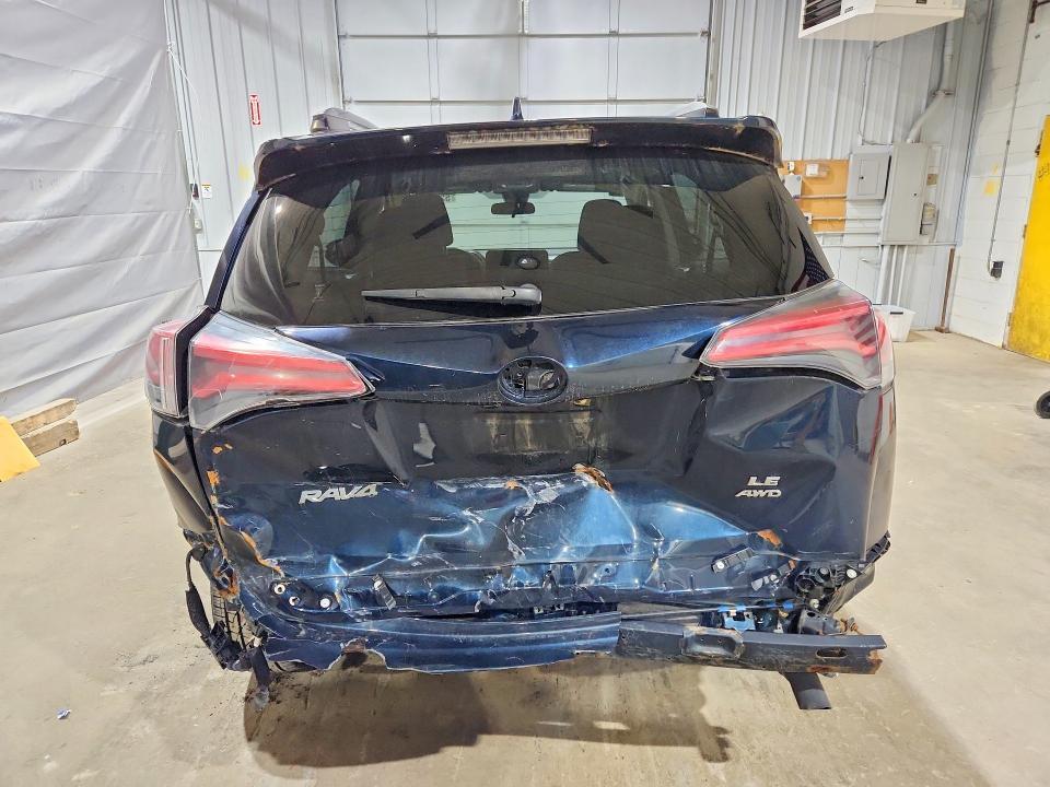 2018 TOYOTA RAV4 LE — Фото 6 из 13