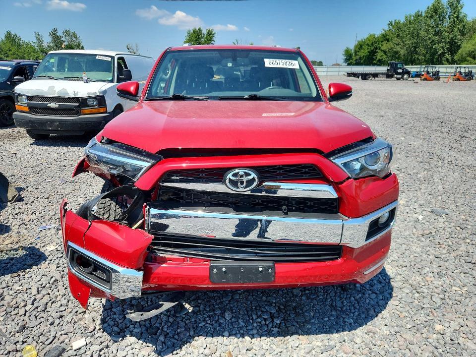 2018 TOYOTA 4RUNNER LIMITED — Фото 5 из 13