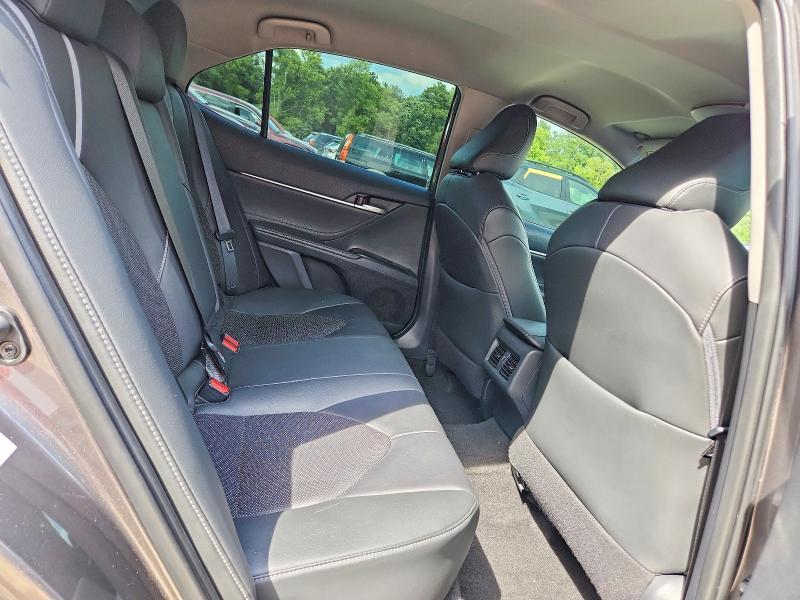 2018 TOYOTA CAMRY XSE — Фото 10 из 12