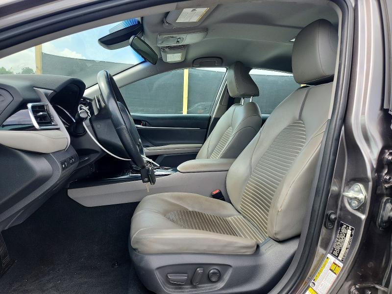 2018 TOYOTA CAMRY SE — Фото 7 из 13