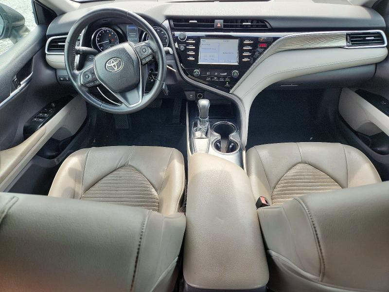 2018 TOYOTA CAMRY SE — Фото 8 из 13