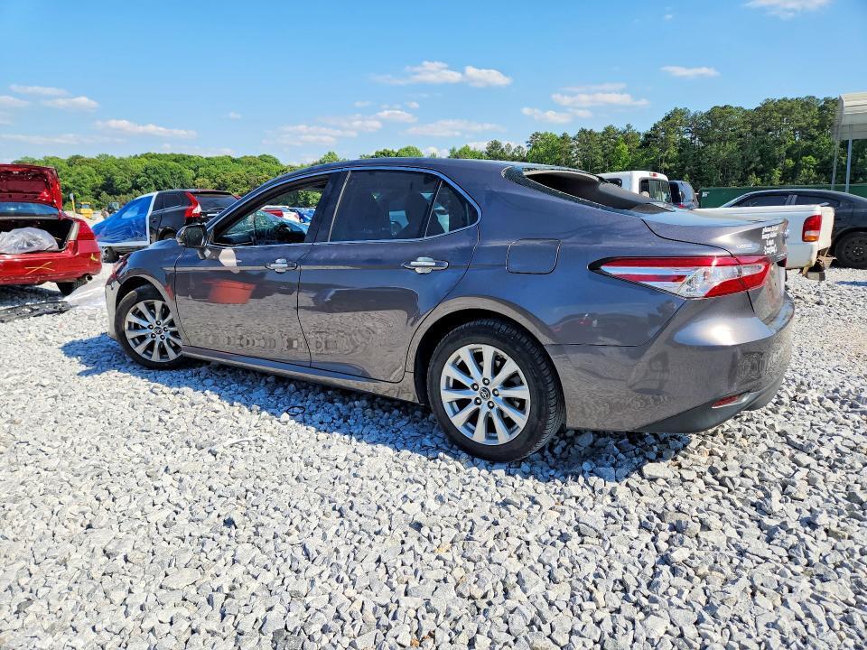 2018 TOYOTA CAMRY LE — Фото 2 из 13
