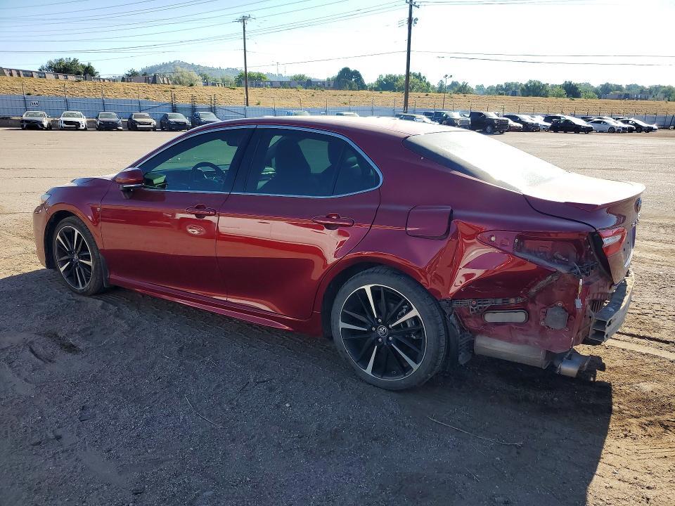 2018 TOYOTA CAMRY XSE — Фото 2 из 12