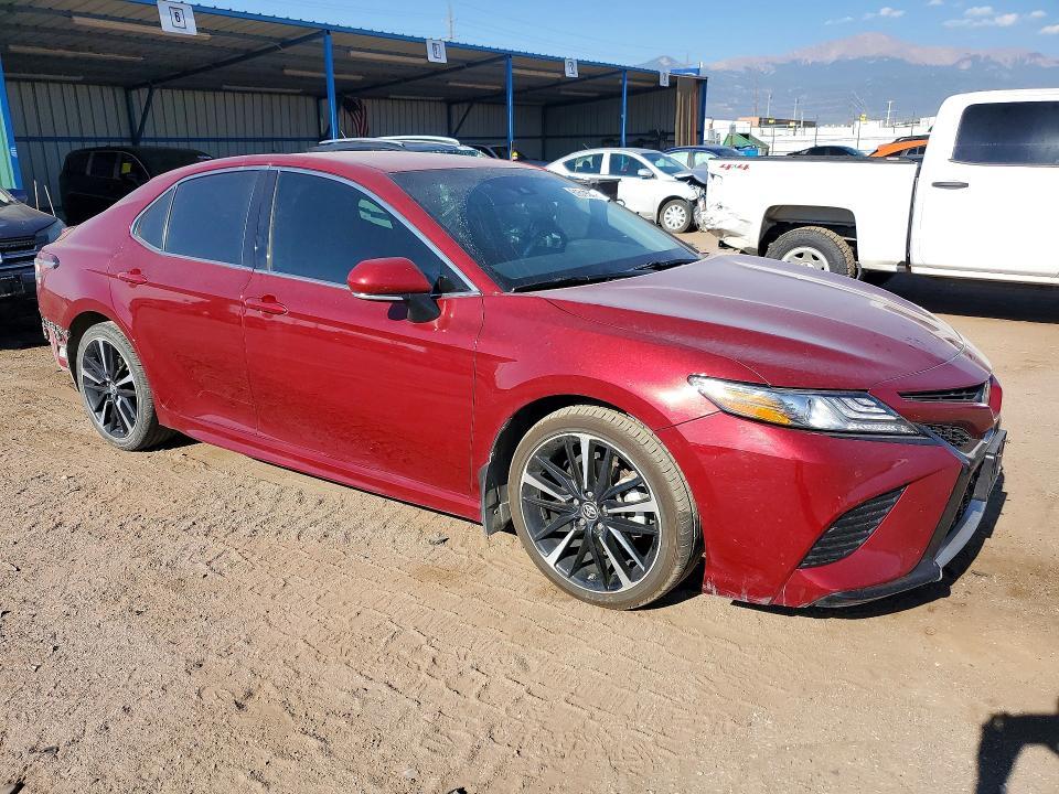 2018 TOYOTA CAMRY XSE — Фото 4 из 12