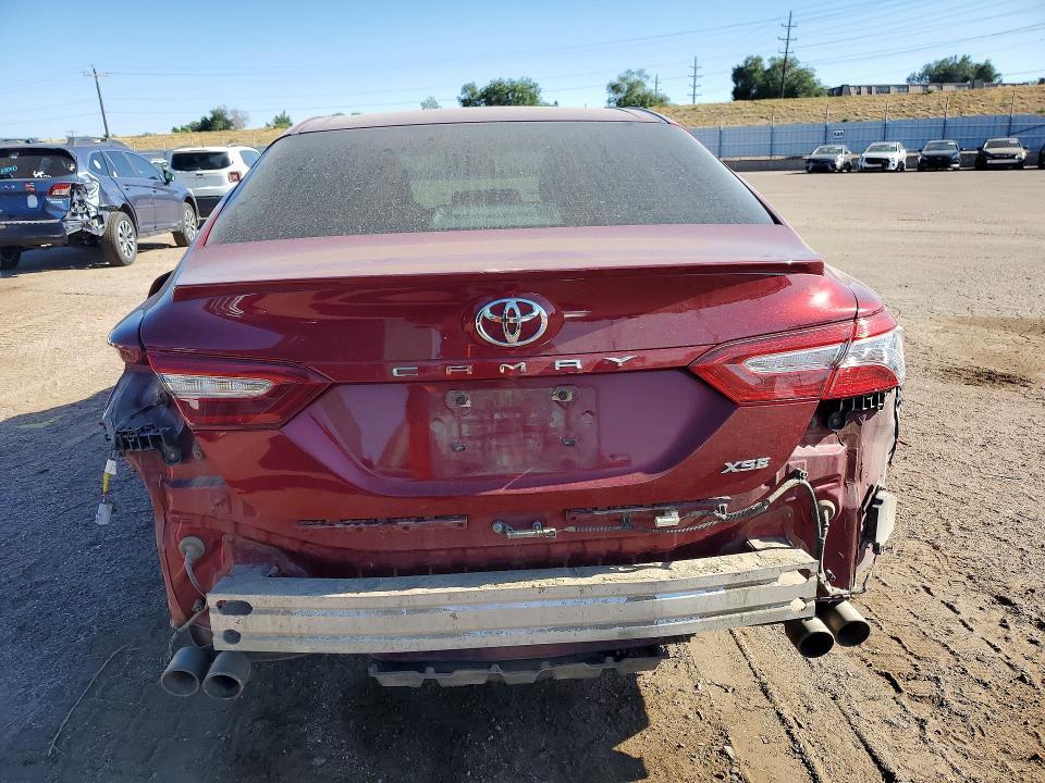 2018 TOYOTA CAMRY XSE — Фото 6 из 12
