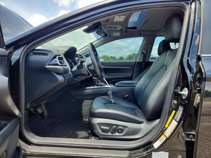 2018 TOYOTA CAMRY SE — Фото 7 из 13