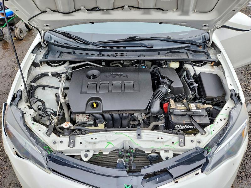 5YFBURHE8JP800277 2018 TOYOTA COROLLA photo no. 11