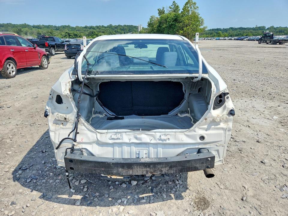 2018 TOYOTA COROLLA LE — Фото 6 из 13