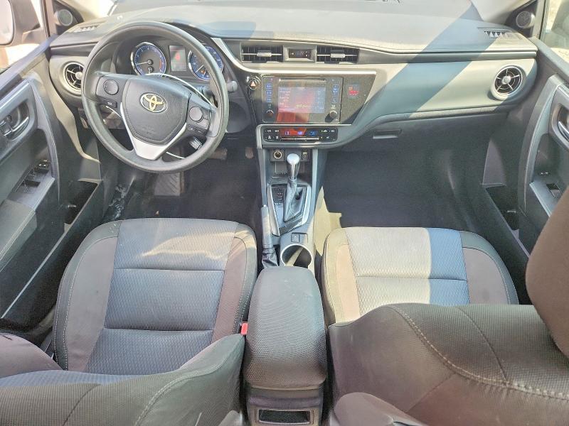 2018 TOYOTA COROLLA LE — Фото 8 из 13