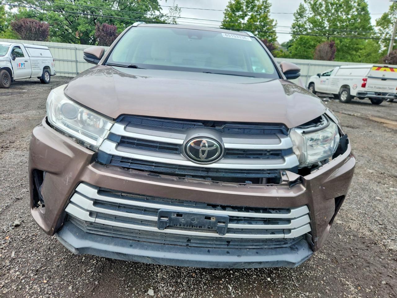 2018 TOYOTA HIGHLANDER XLE — Фото 5 из 13