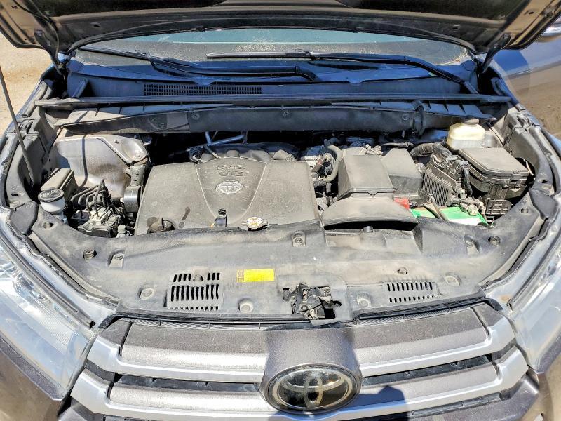 2018 TOYOTA HIGHLANDER XLE — Фото 11 из 13
