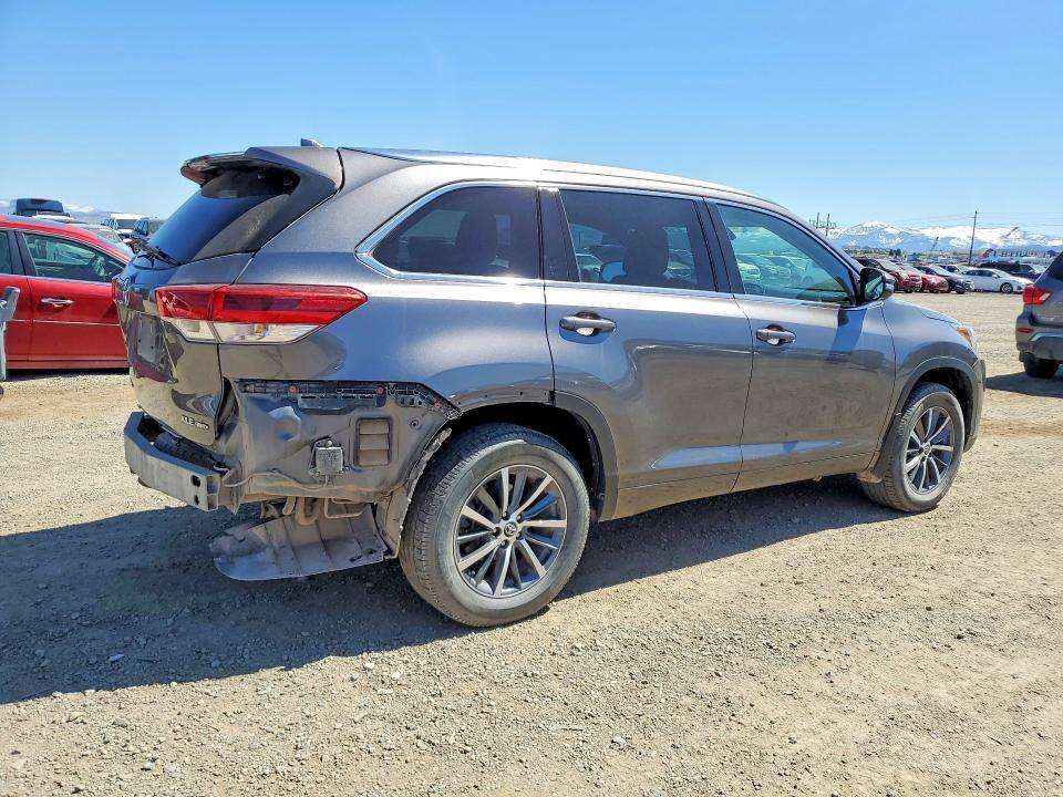 2018 TOYOTA HIGHLANDER XLE — Фото 3 из 13