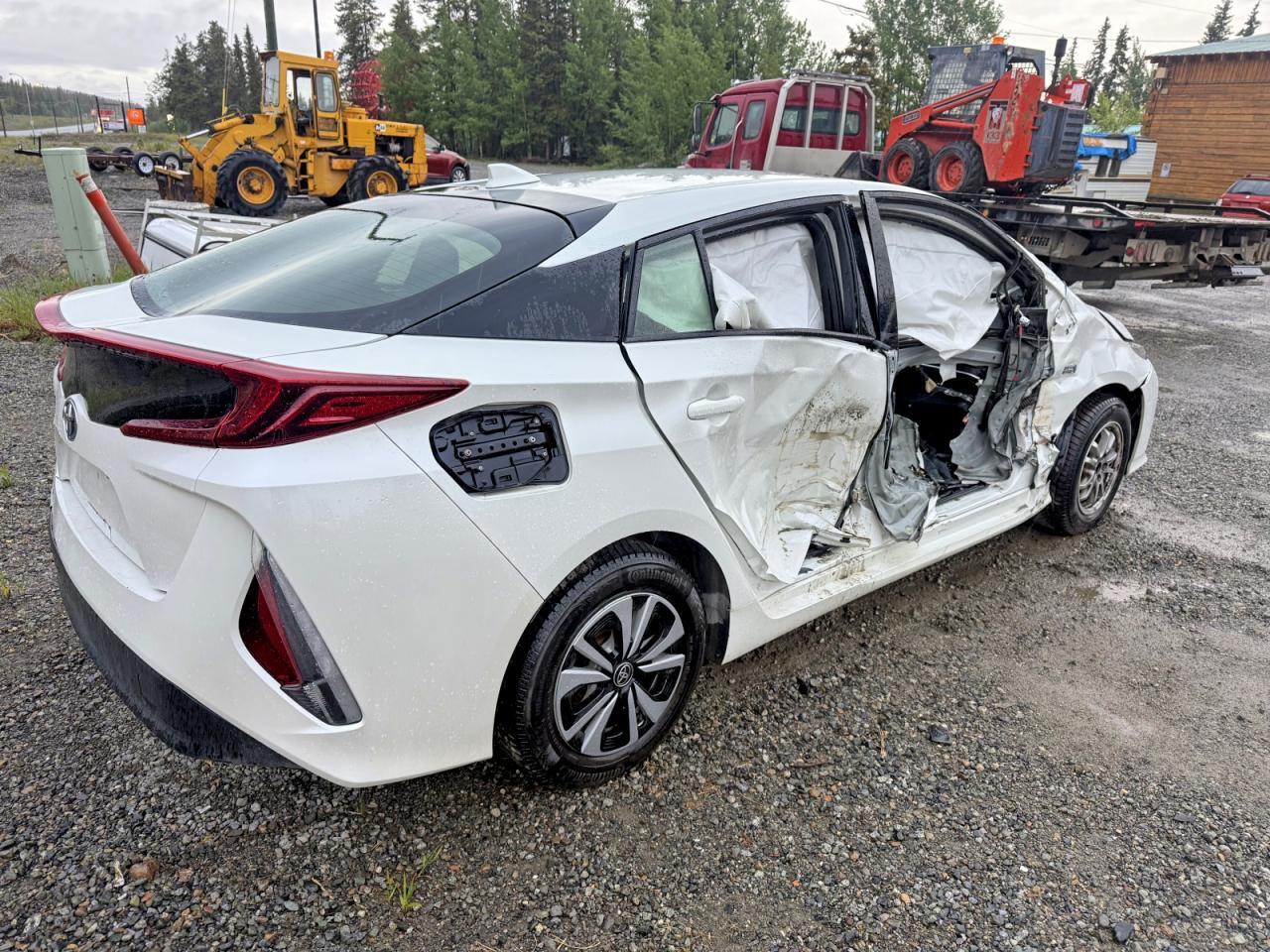 2018 TOYOTA PRIUS PRIME PLUS — Фото 3 из 7