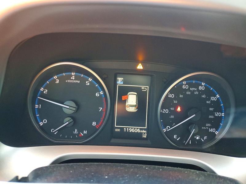 JTMZFREV8JJ738462 2018 TOYOTA RAV4 photo no. 9